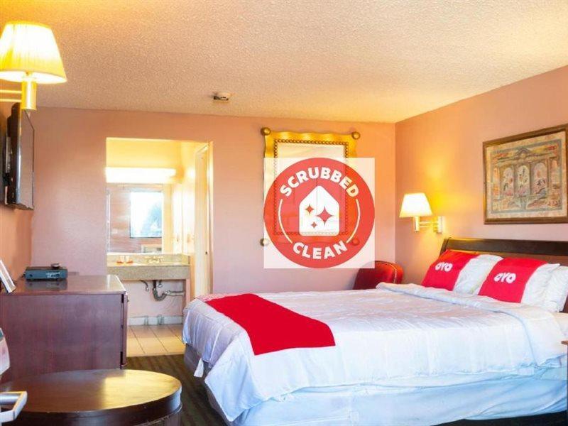 Oyo Hotel Edison Nj Route 1 Kültér fotó